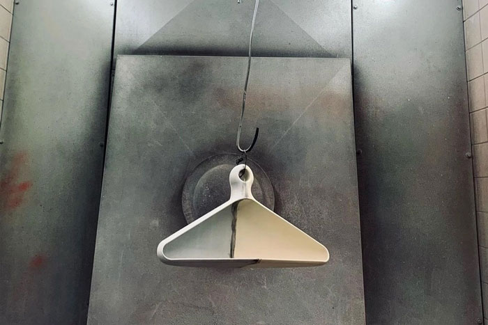 images/2021-3-15-COATRACK-TURNED-SHELF-BRINGS-TO-YOUR-ENTRYWAY-STORAGE-11.jpg